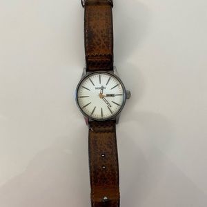 Everyday wear classic Nixon watch
